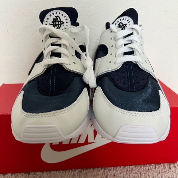 Nike By You Air Huarache Navy White - Picture 3 of 9